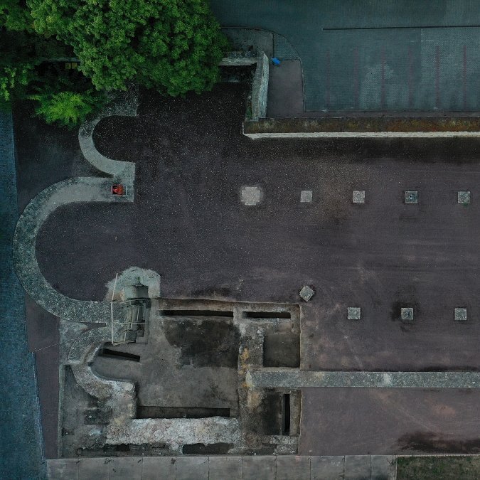 Grundriss der Monumentalkirche im Kloster Memleben mit Grabungsareal. © Landesamt für Denkmalpflege und Archäologie Sachsen-Anhalt, Thomas Jäger.