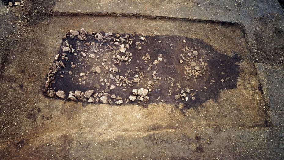 Abbildung 2: Die Totenhütte von Benzingerode im Planum. © Landesamt für Denkmalpflege und Archäologie Sachsen-Anhalt.